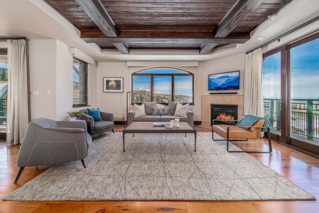 One to Five Bedroom Residence
