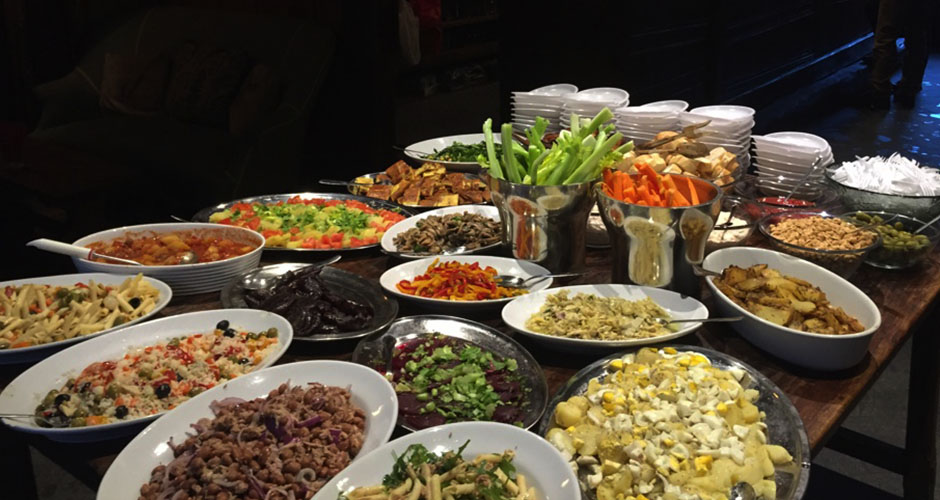 Apres sustenance provided free of charge at Bar Roma in Courmayeur. Photo: Scout