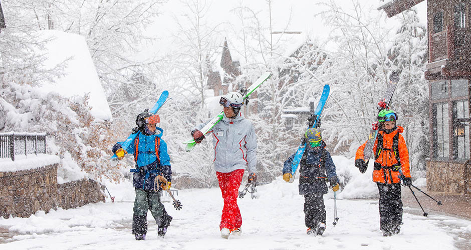 Off for some powder skiing at Aspen. Photo: Aspen Ski Resort, Jeremy Swanson