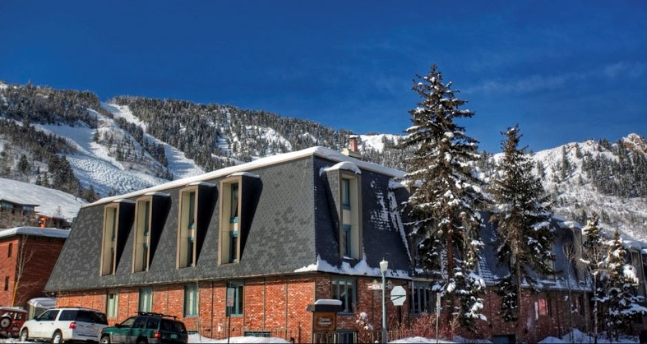 Chateau Chaumont & Chateau Dumont