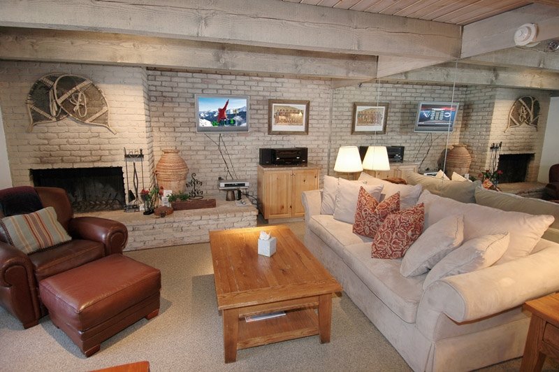Chateau Eau Claire - Two-Bedroom Condo