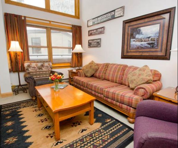 Two Bedroom Condo - Cimarron Lodge