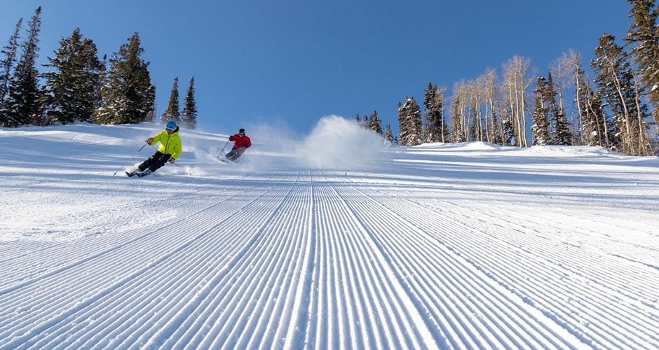 Carving it up on Deer Valley groomers. Photo: Alterra Mountain Company