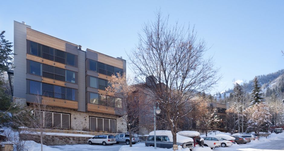 Durant Condominiums