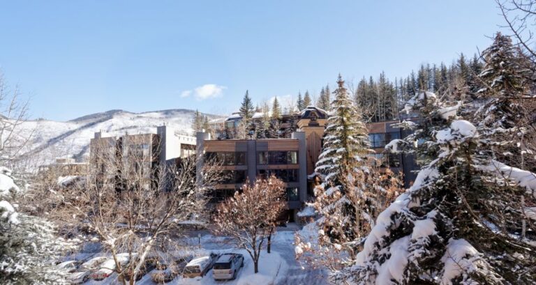 Durant Condominiums