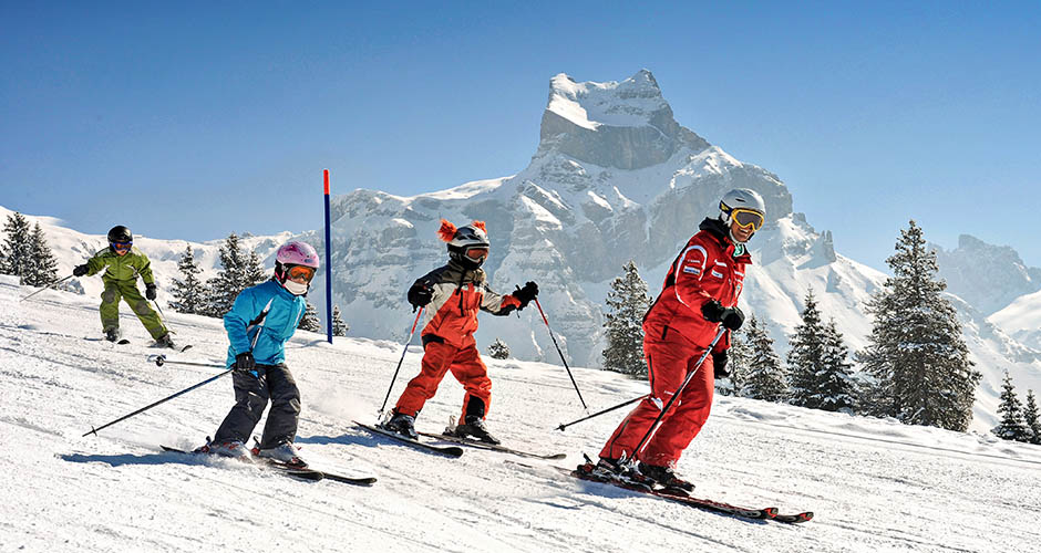 Kids skiing the Brunni section of Engelberg. Photo: Titlis Tourism