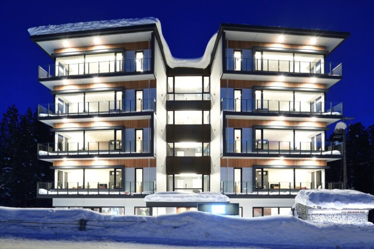 Hakuba Mountain Side Apartments