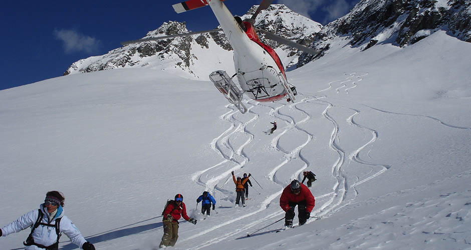 Heli-skiing in Cervinia. Photo: Cervinia Tourism