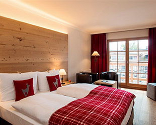 Hotel Rooms & Suites