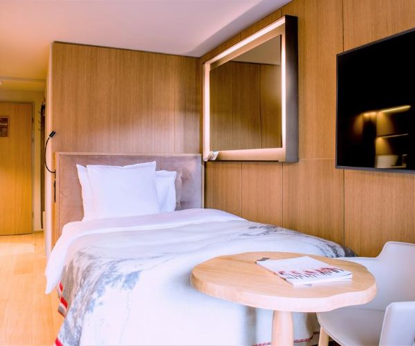 Hotel Schweizerhof Rooms and Suites