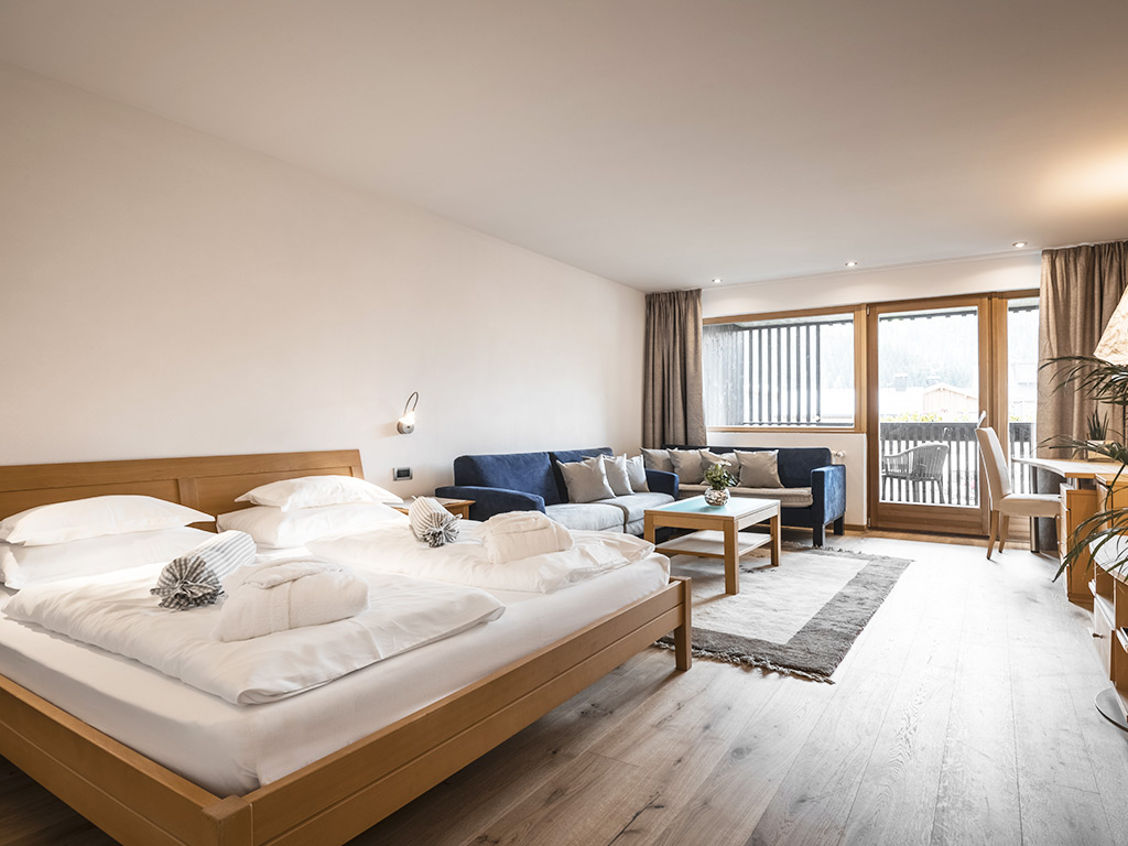 La Majun Rooms & Suites