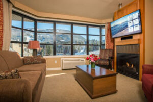 Suite, 2 Bedrooms, Mountain View