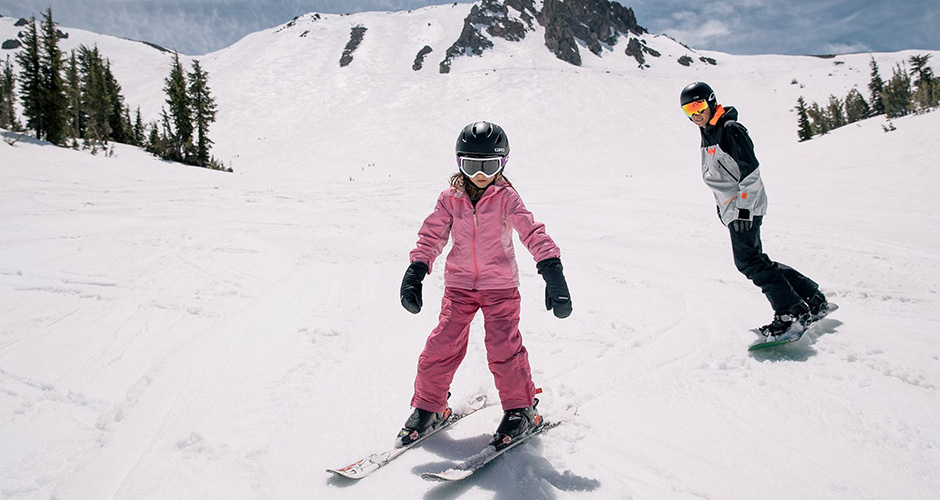 Mammoth Ski Resort is a great place to learn to ski. Photo: Alterra Mountain Company