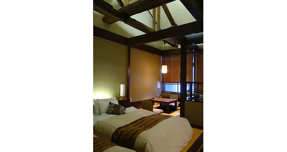 Deluxe Mezzanine Room