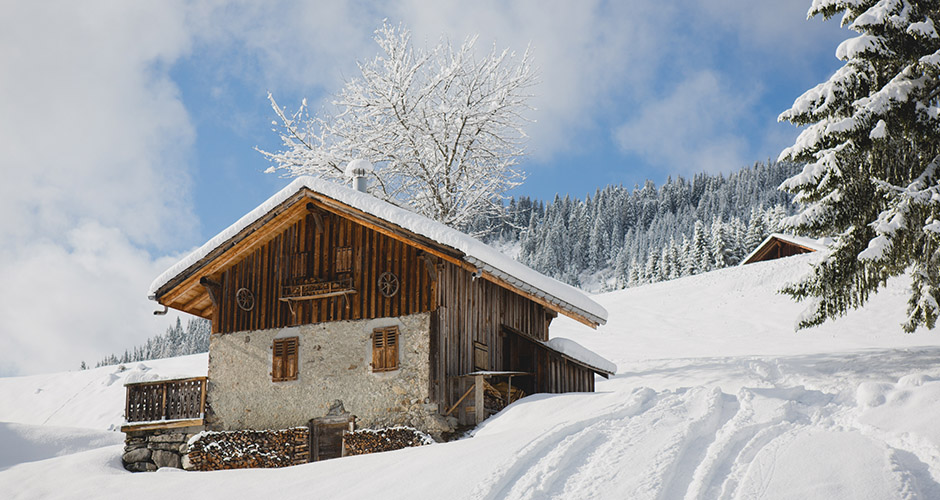 A typical French chalet on the mountains. Photo: Sam Ingles/Morzine Tourism