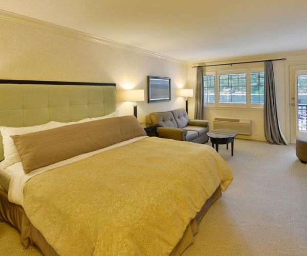 Luxury King Room (Prestige Level)