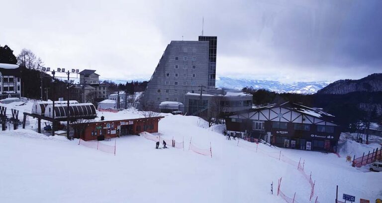 Rurikura Hotel