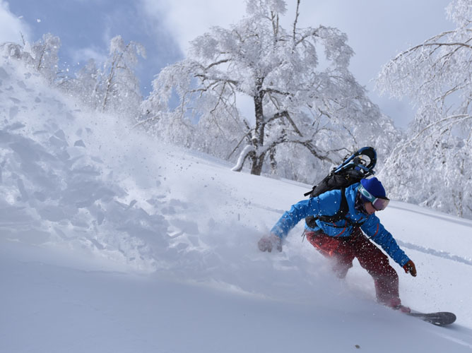 The powder is light and dry. Photo: Sahoro Ski Resort
