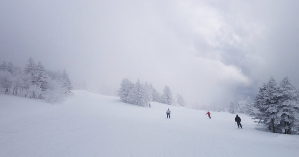 Yakebitaiyama Ski Area. Photo: Scout