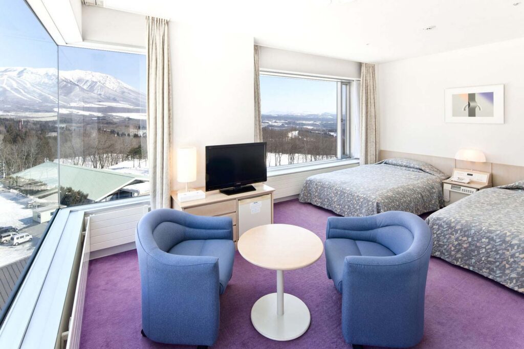 Standard Corner Room