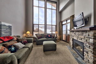 3 Bedroom Condo