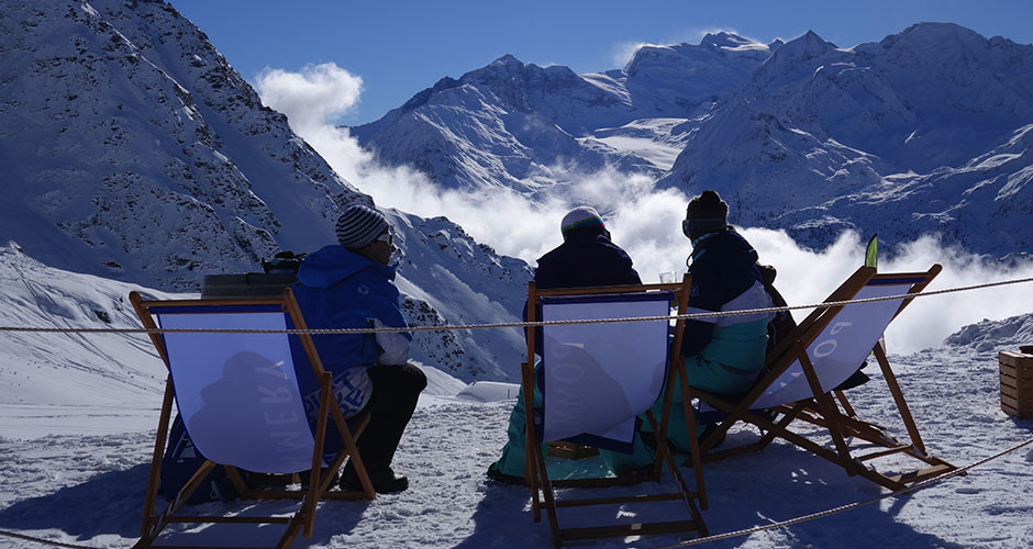 A relaxing way to take in the view. Photo: Scout