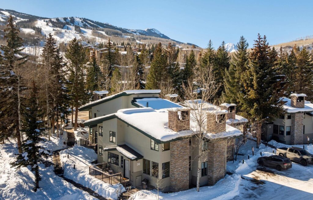 Tamarack Townhomes Exterior
