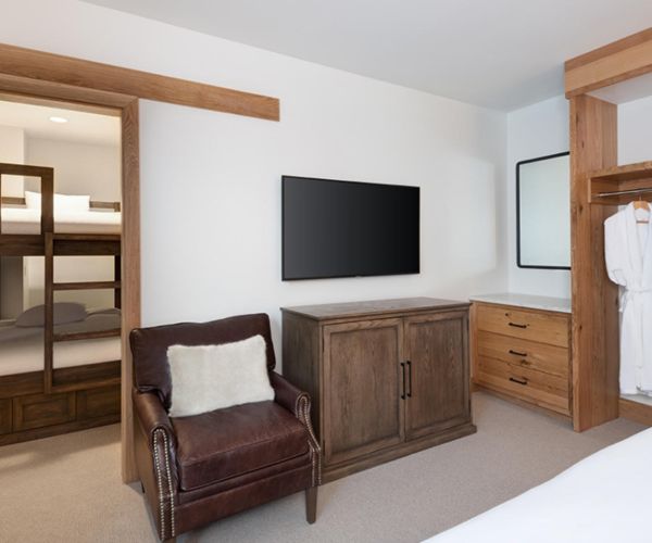 Premium Family Room