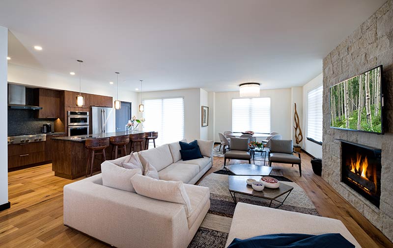 1 Bedroom Condo