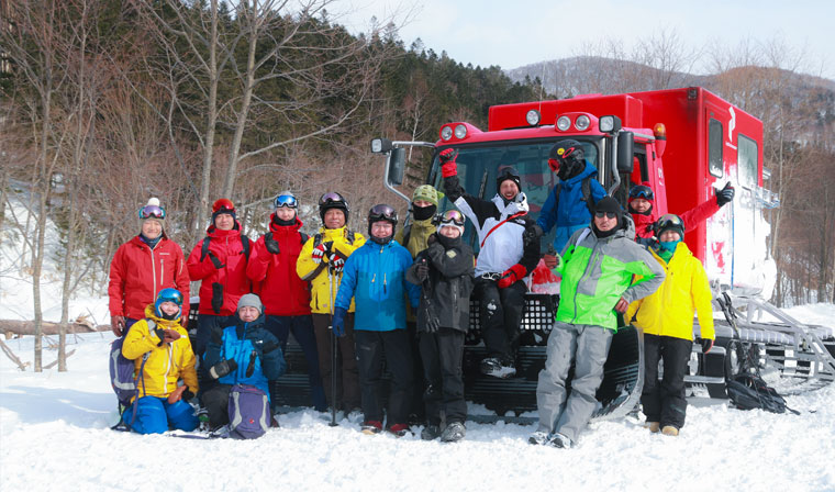 Backcountry cat skiing is possible at Tomamu from January 15.  Photo: Tomamu