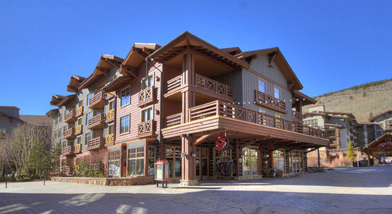 Tucker Mountain Lodge