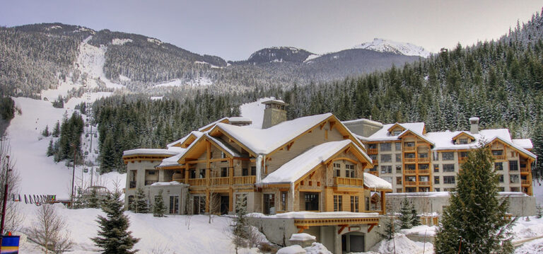 First Tracks Lodge