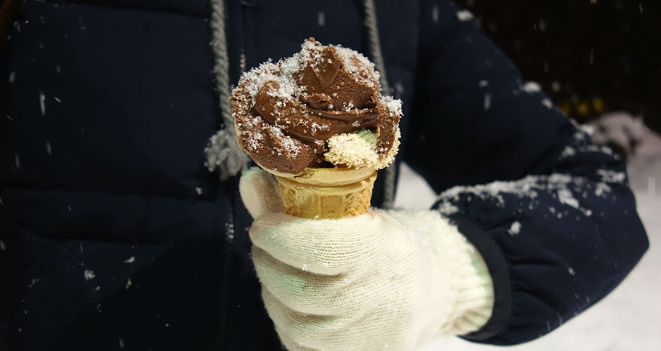 Gelato with powder snow sprinkles! Photo: Scout