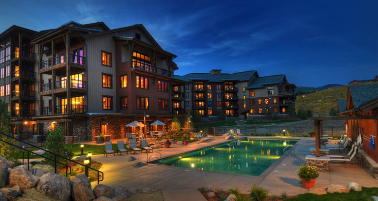 Trailhead Lodge