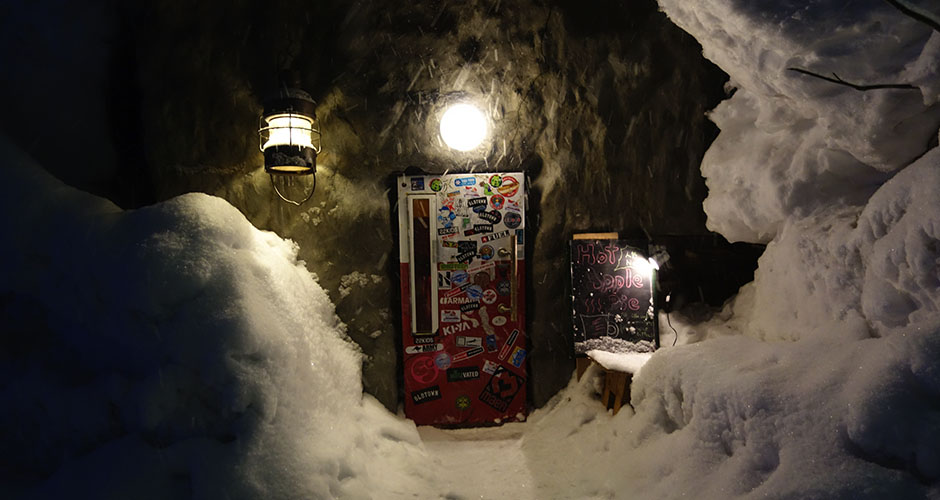 The Fridge Bar in Hirafu. Fabulous cocktails! Photo: Scout
