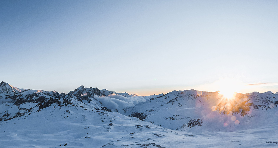 Beautiful sunrise in Val d’isere. Photo: Val d’Isere Tourism