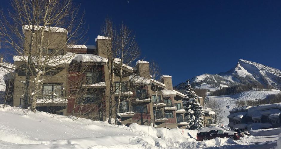 Buttes Condominiums