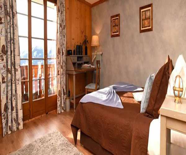 Combins Room