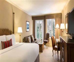 Deluxe Valley View Room