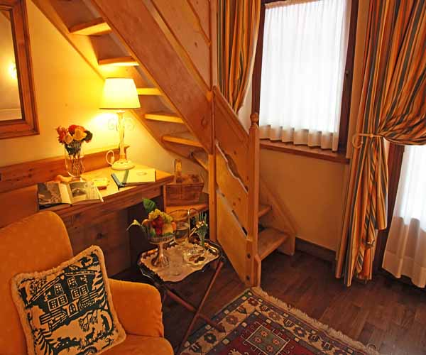 Mezzanine Room