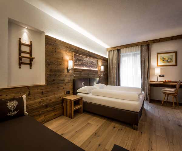 Superior Deluxe room Sassongher