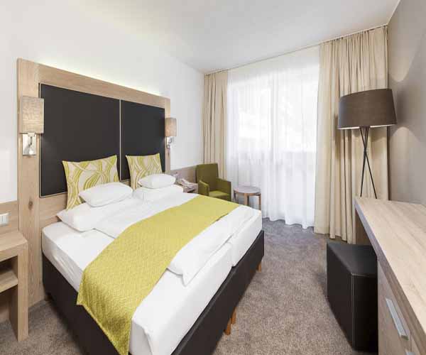 Double Room Ambiente