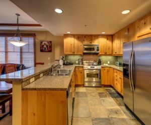 Iron Horse Lodge - One Bed