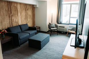 Junior Suite, 1 Queen Bed