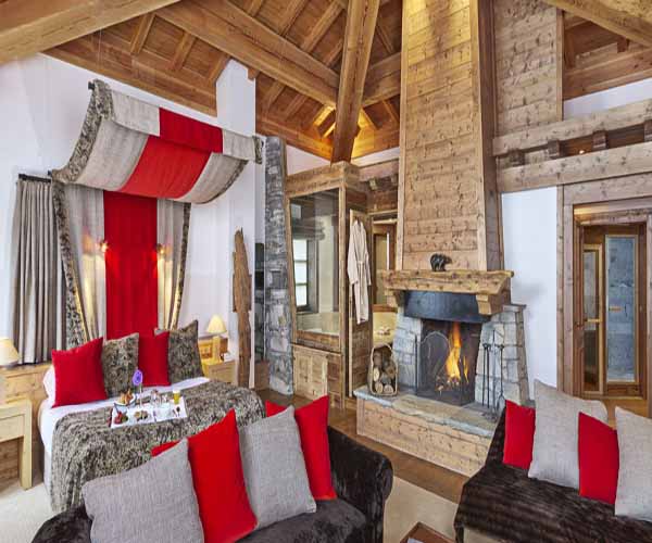 ‘Ours’ Bear Suite