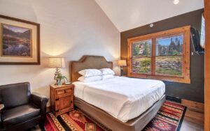 One to Three Bedroom Suites/Condos