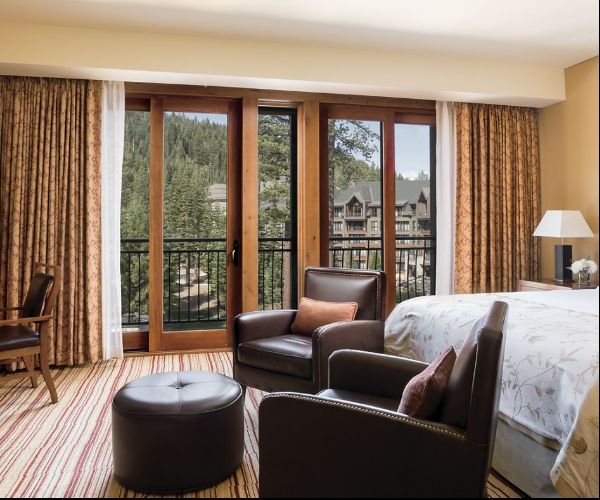 Mountain View Room