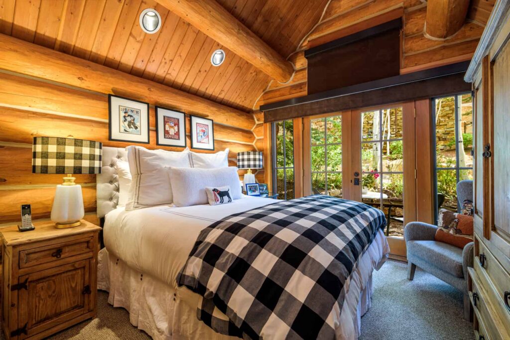 Two to Five Bedroom Condo/Cabin