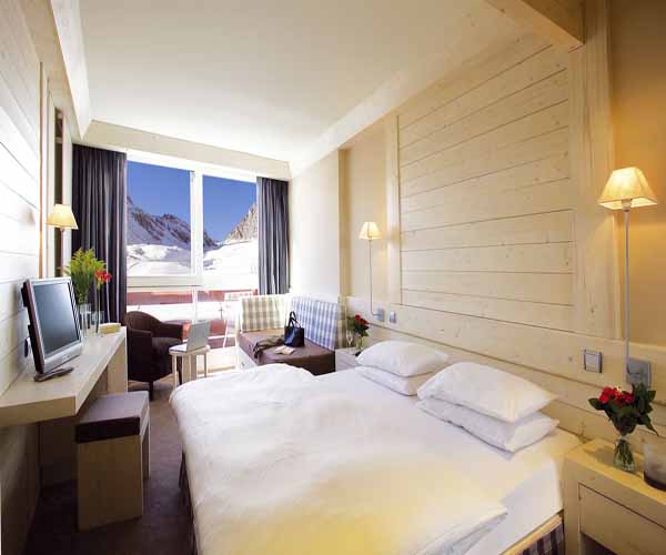 Prestige Room