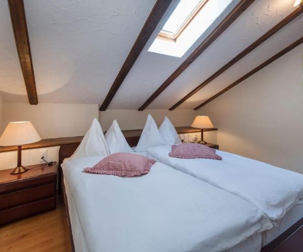 Sunstar Hotel Room